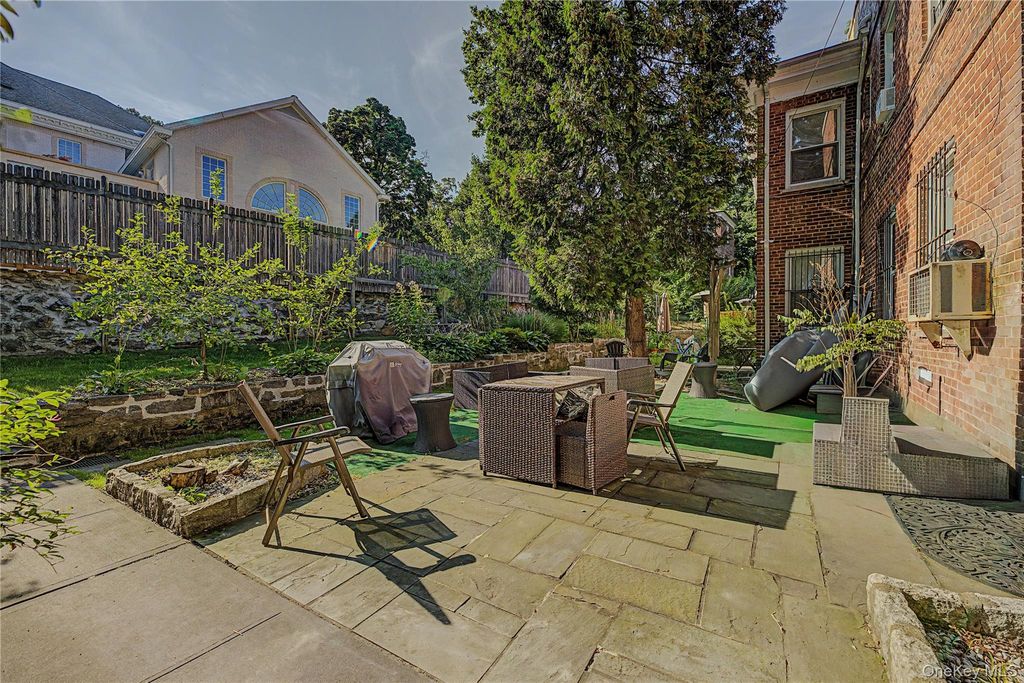 4971 Henry Hudson Parkway W 4971, Bronx, NY 10471 — photo 3