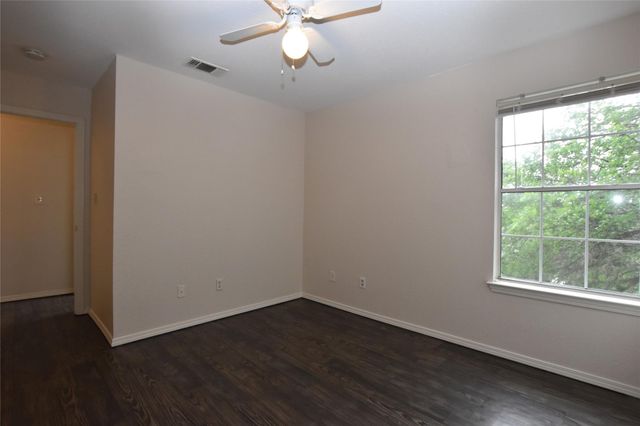 921 Sagewood TRL 921, San Marcos, TX 78666