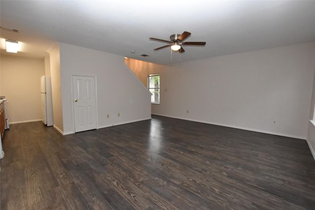 921 Sagewood TRL 921, San Marcos, TX 78666