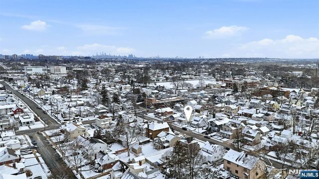 11 Thiem Avenue, Rochelle Park, NJ 07662