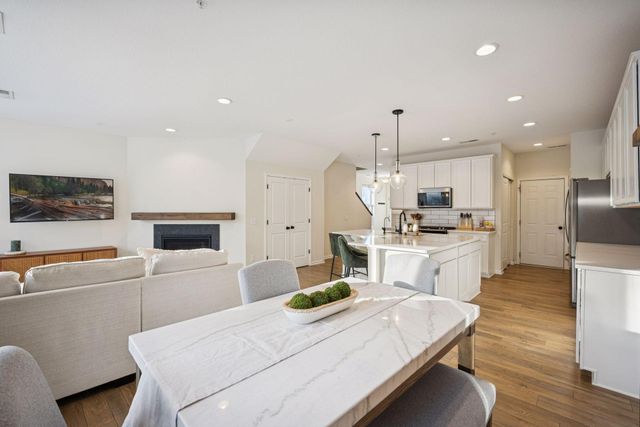 7150 Walnut Grove Lane N, Maple Grove, MN 55311