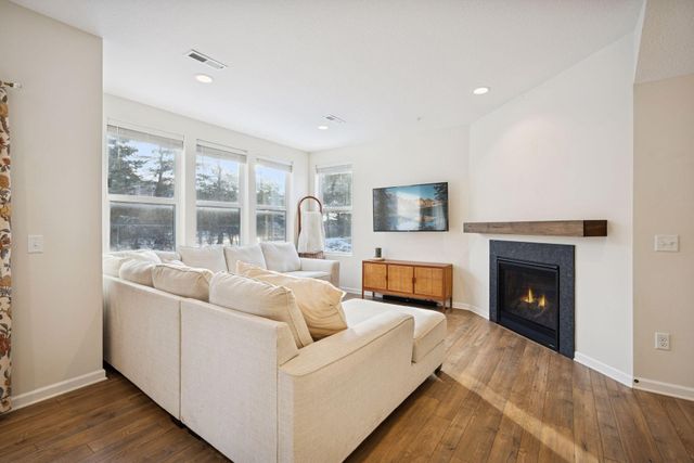 7150 Walnut Grove Lane N, Maple Grove, MN 55311