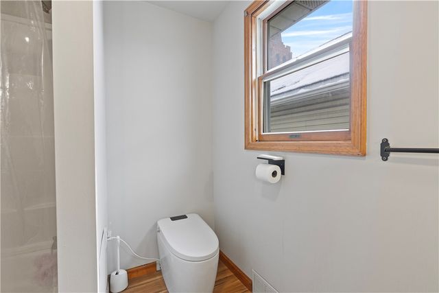 703 Washington Ave, Charleroi Boro, PA 15022