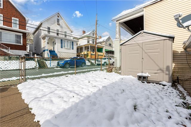 703 Washington Ave, Charleroi Boro, PA 15022