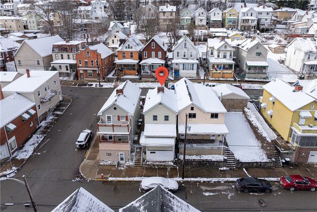 703 Washington Ave, Charleroi Boro, PA 15022