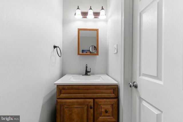1748 LARKIN RD, Upper Chichester, PA 19061