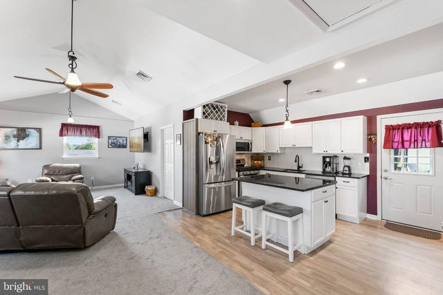 1748 LARKIN RD, Upper Chichester, PA 19061