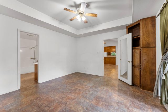 202 Sunset Boulevard, Conroe, TX 77303