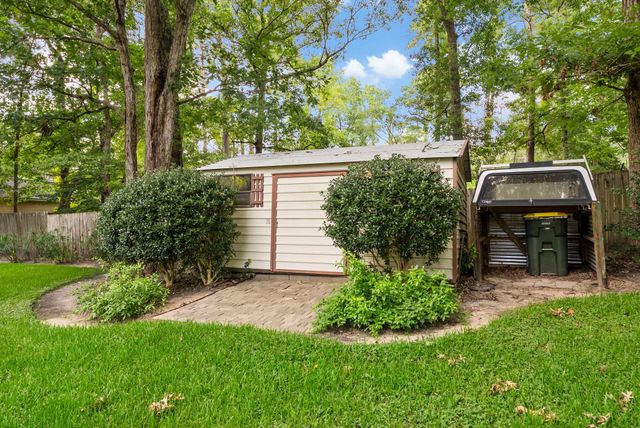 202 Sunset Boulevard, Conroe, TX 77303