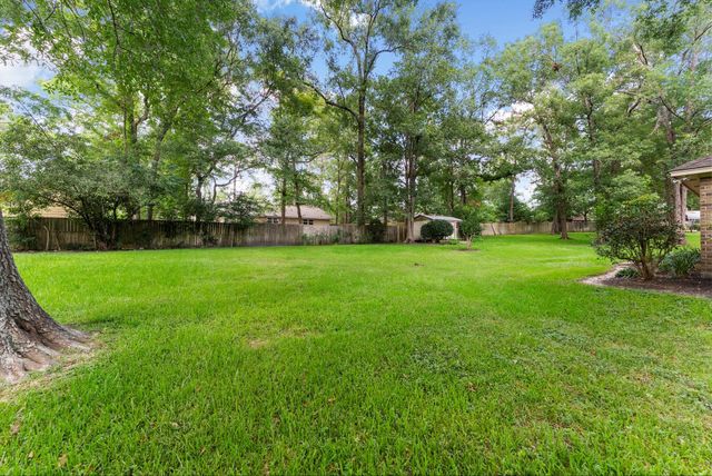 202 Sunset Boulevard, Conroe, TX 77303