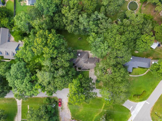 202 Sunset Boulevard, Conroe, TX 77303