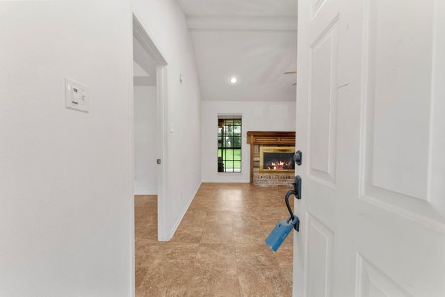 202 Sunset Boulevard, Conroe, TX 77303