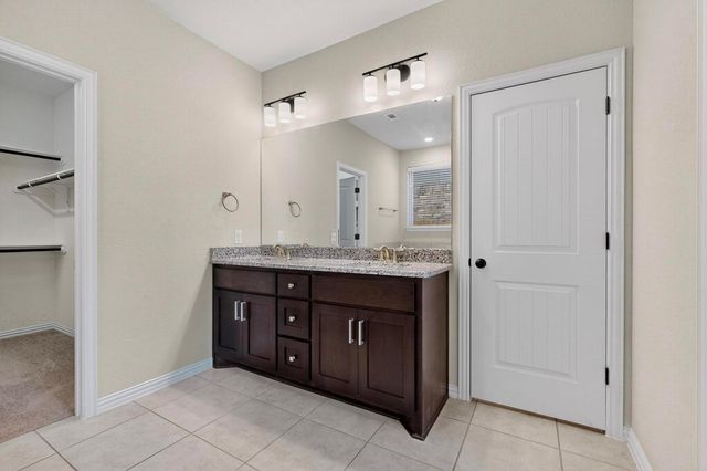 12605 Iron Bridge DR, Manchaca, TX 78652