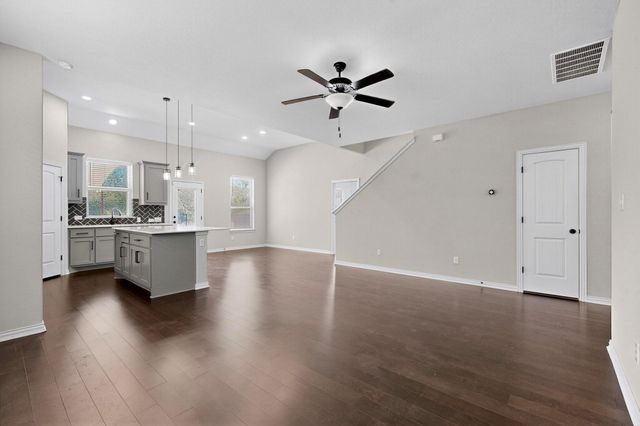 12605 Iron Bridge DR, Manchaca, TX 78652