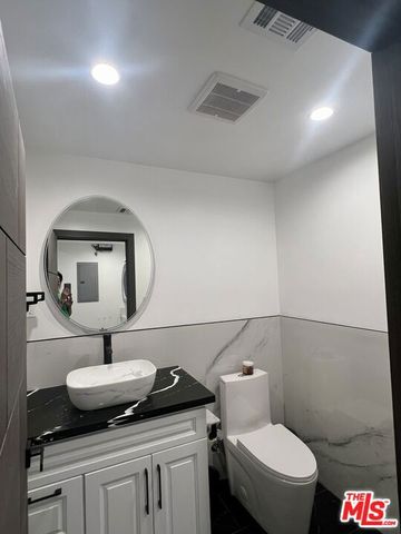 8854 Cashio Street ADU, Los Angeles, CA 90035