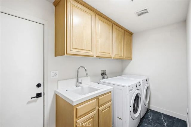 3844 Rock Hampton Drive, Tarzana, CA 91356