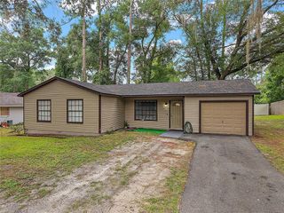 2404 NE 32ND PLACE, Ocala, FL 34479