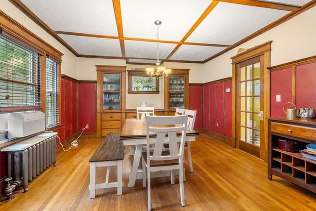 137 Belvidere Street, Springfield, MA 01108