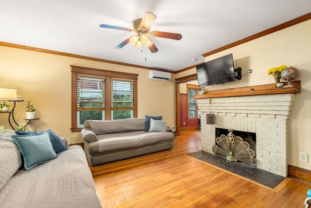 137 Belvidere Street, Springfield, MA 01108