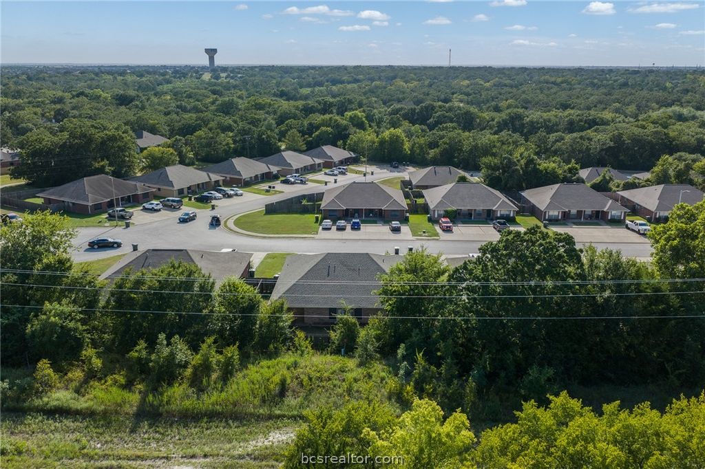 1725 Rock Hollow Loop, Bryan, TX 77807 — photo 3