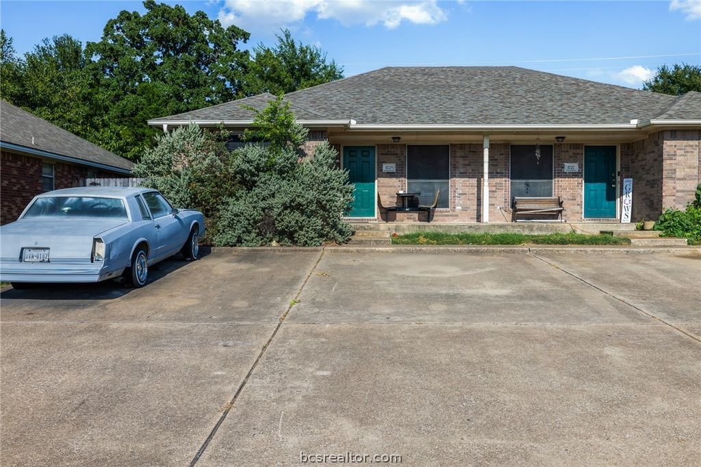 1725 Rock Hollow Loop, Bryan, TX 77807 — photo 4