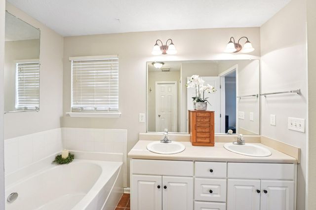 1207 Creek Bend Drive, Grovetown, GA 30813