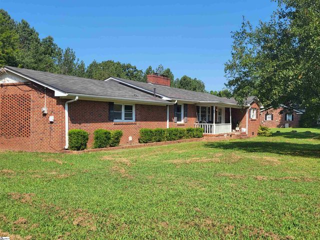 726 S Jonesville Highway, Jonesville, SC 29353