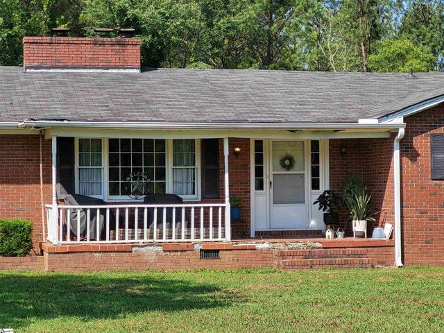 726 S Jonesville Highway, Jonesville, SC 29353