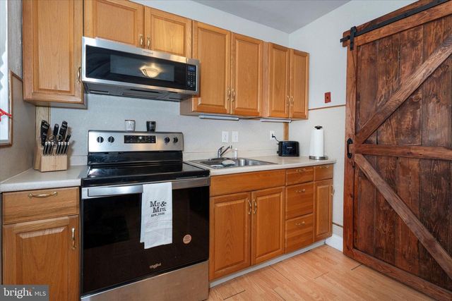 309 HAZLETT RD, New Castle, DE 19720