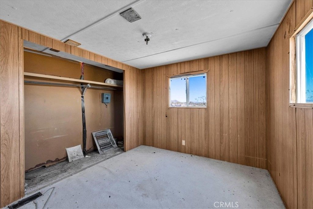 Image 16 of property listing at 60650 Winters, Landers, CA 92285