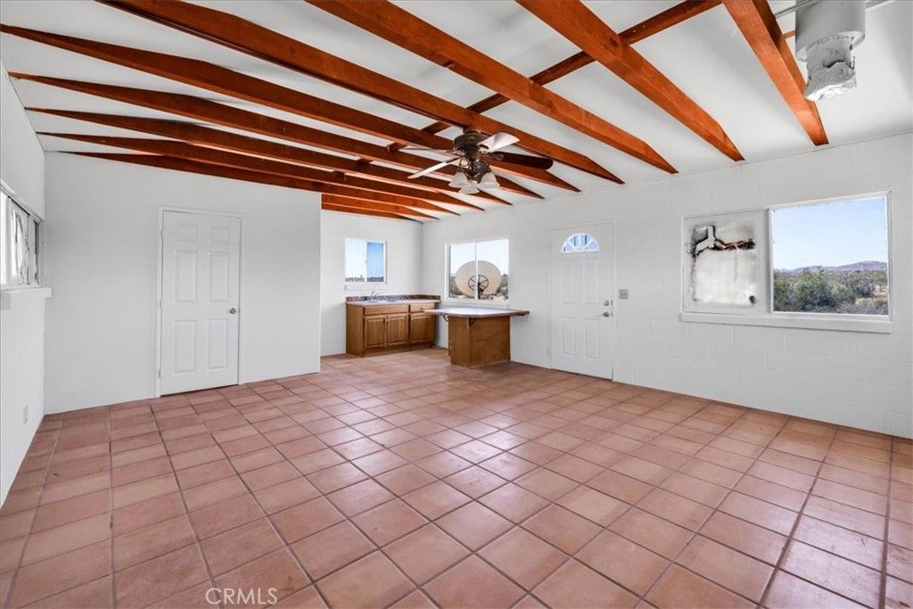 Image 2 of property listing at 60650 Winters, Landers, CA 92285