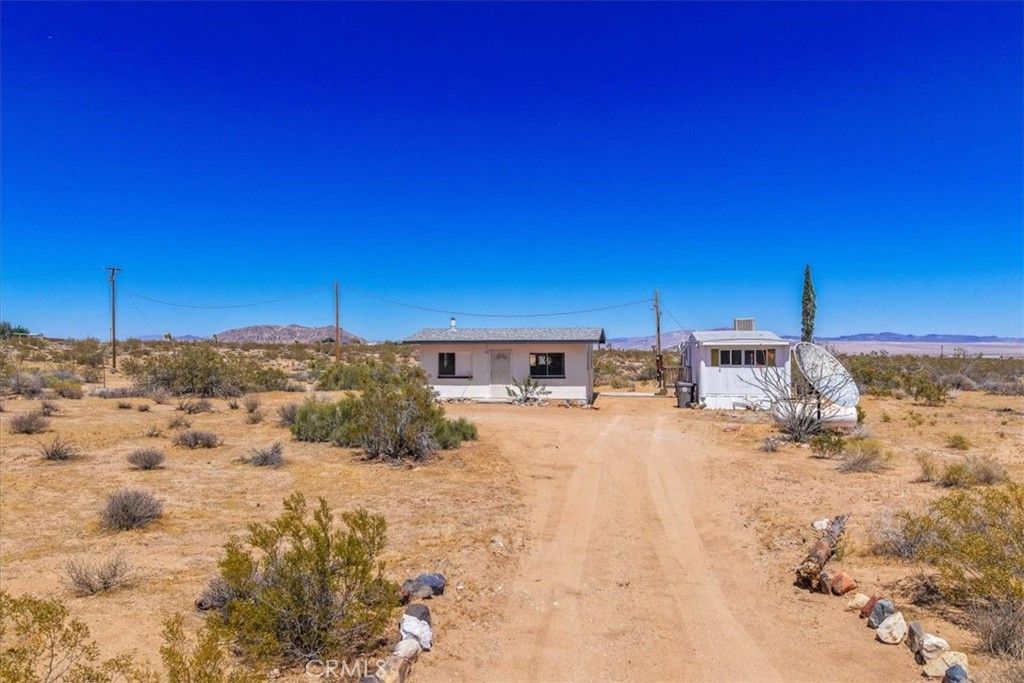 Image 24 of property listing at 60650 Winters, Landers, CA 92285