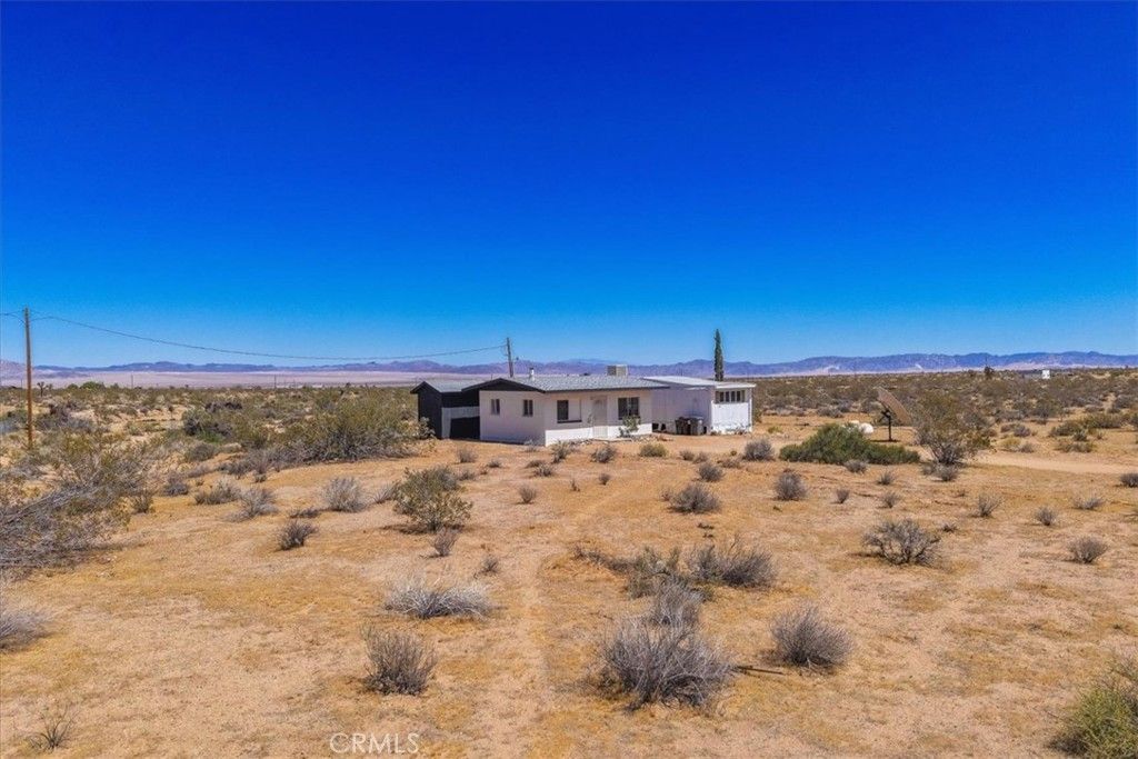 Image 26 of property listing at 60650 Winters, Landers, CA 92285