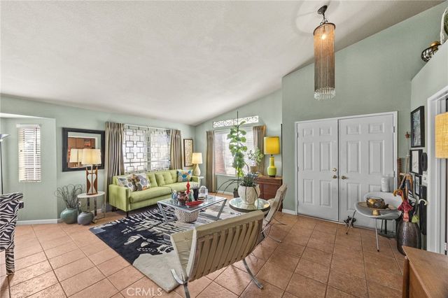 40394 Clybourne, Murrieta, CA 92562