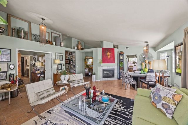 40394 Clybourne, Murrieta, CA 92562