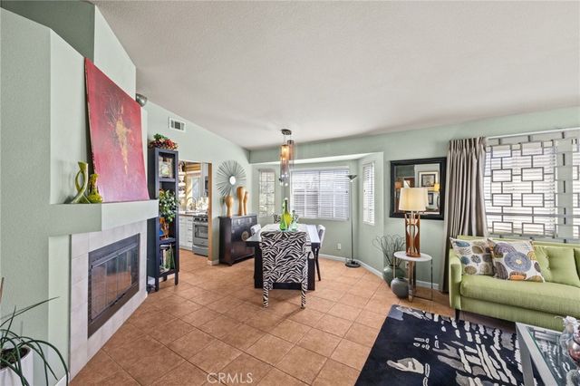 40394 Clybourne, Murrieta, CA 92562