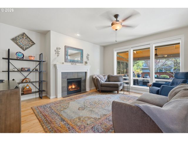 140 N ARGYLE Ct, Newberg, OR 97132