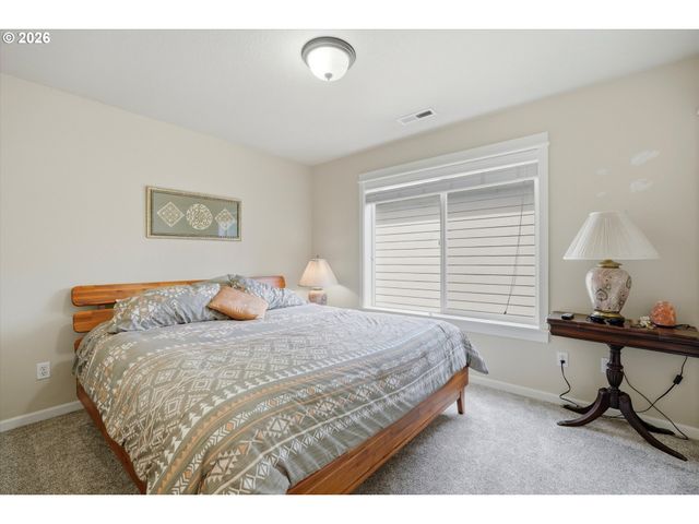 140 N ARGYLE Ct, Newberg, OR 97132
