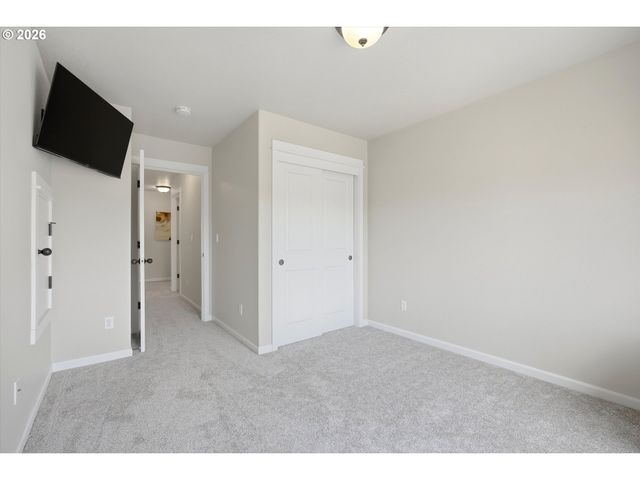 140 N ARGYLE Ct, Newberg, OR 97132