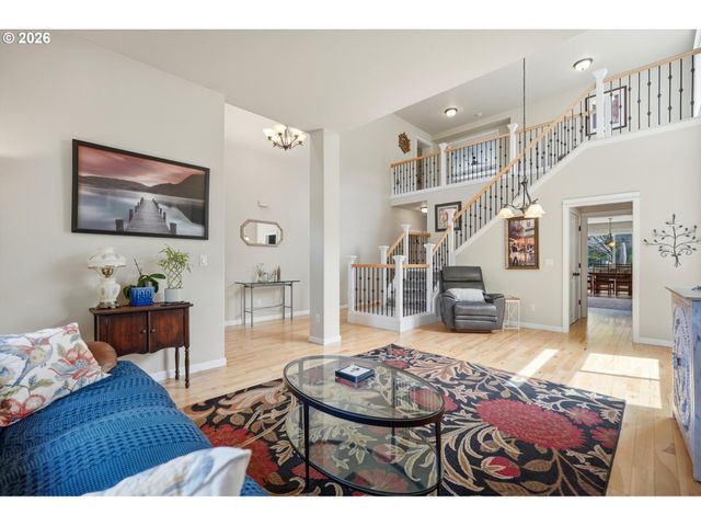 140 N ARGYLE Ct, Newberg, OR 97132