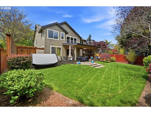 140 N ARGYLE Ct, Newberg, OR 97132