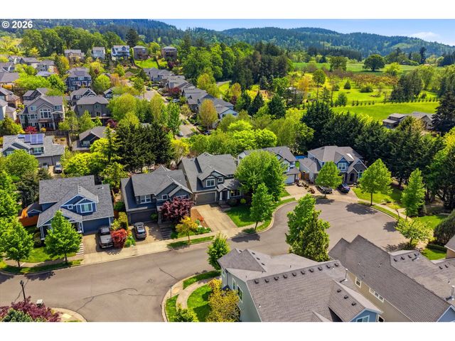 140 N ARGYLE Ct, Newberg, OR 97132
