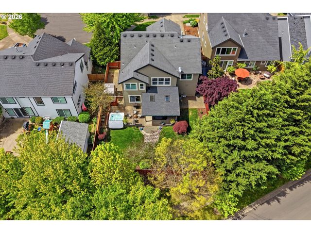 140 N ARGYLE Ct, Newberg, OR 97132