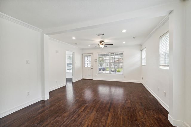 1301 Pearson Street, Houston, TX 77023