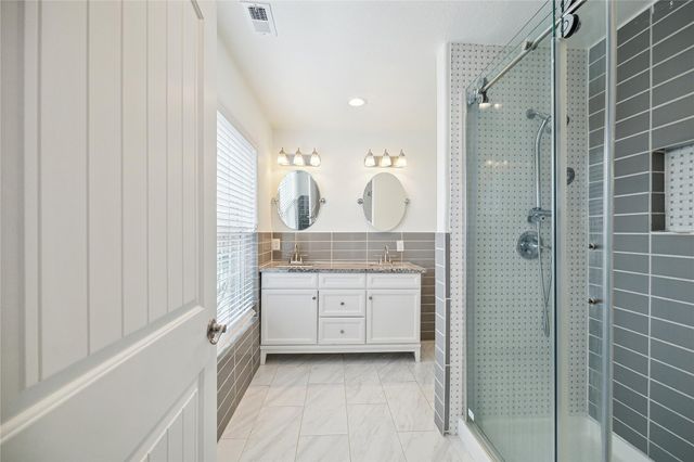 1301 Pearson Street, Houston, TX 77023