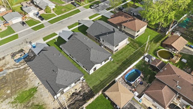 10718 S Worth Avenue, Worth, IL 60482