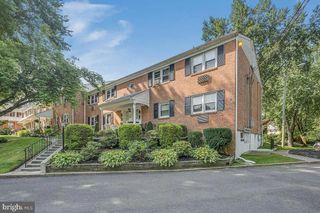 204 WARWICK RD #C, Stratford, NJ 08084