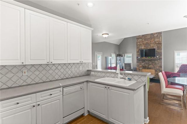 1476 Lynchburg Place, Marietta, GA 30062