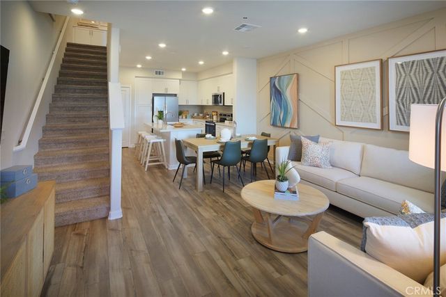 9515 Hannah Way, Riverside, CA 92503