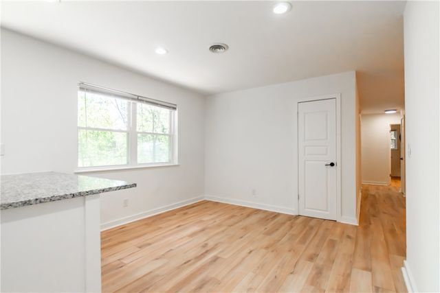 2332 S Clover Drive, Fayetteville, AR 72701